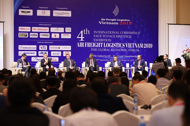 Việt Nam có tiềm năng phát triển logistics hàng không lớn nhất thế giới