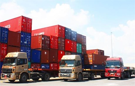 Vận chuyển bằng container chuyên dụng